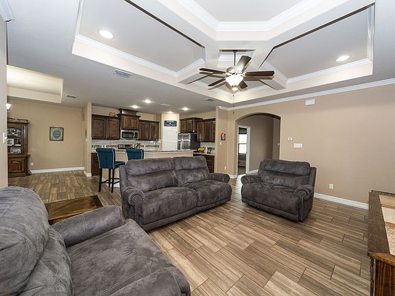 4th image of 1803 Bay Landing Dr