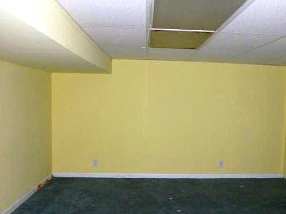3rd image of 10 Eastgate Dr