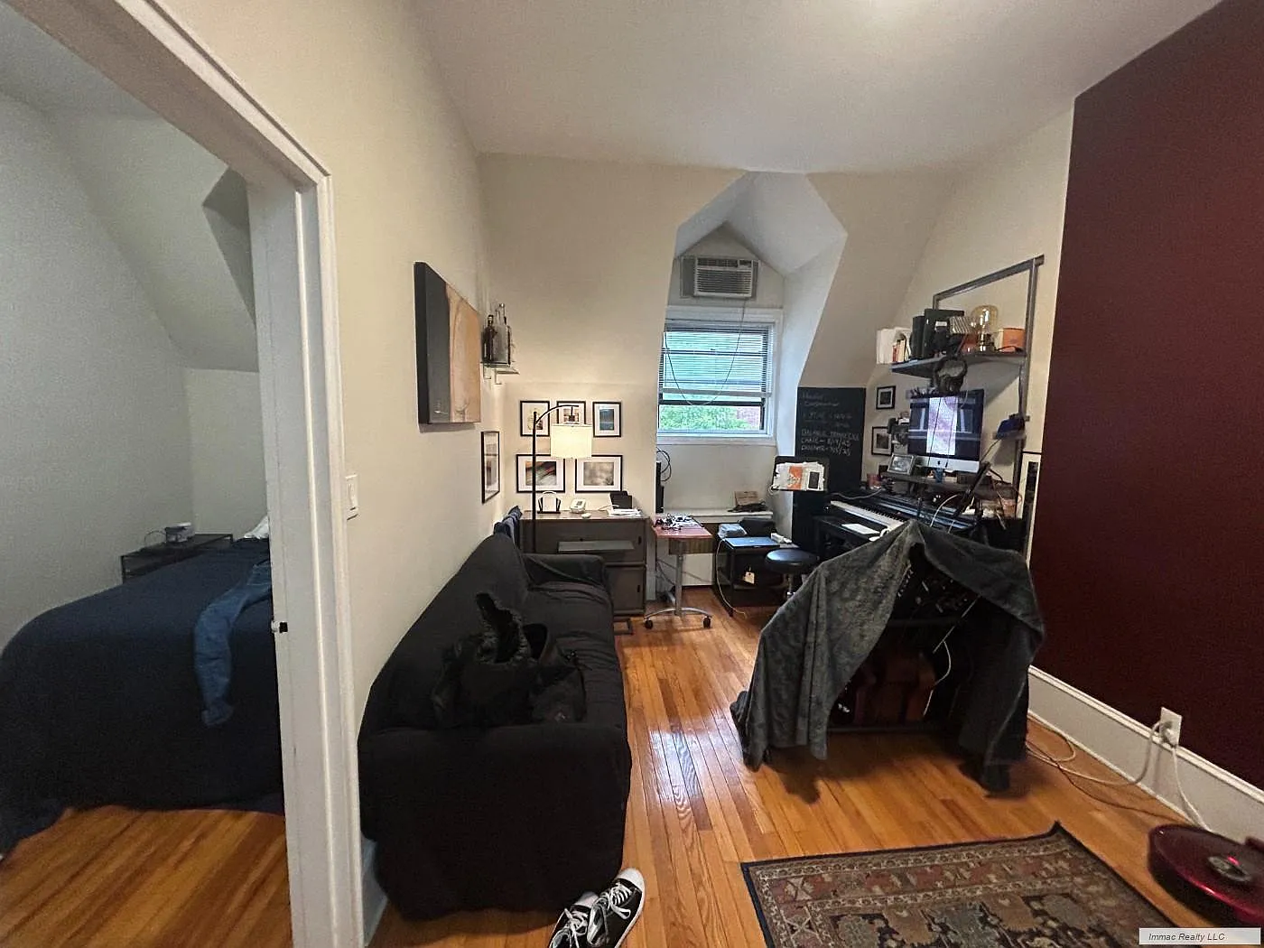 110 East 61st Street — Photo 2