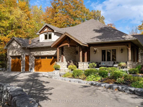 201 Peters Cres, Grey Highlands, ON N0C 1E0