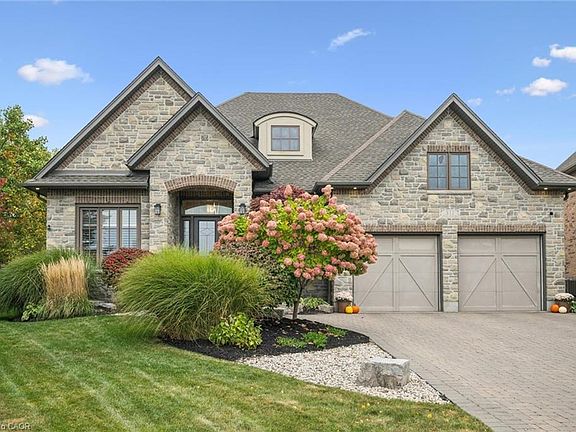 2nd image of 311 Terrace Wood Cres