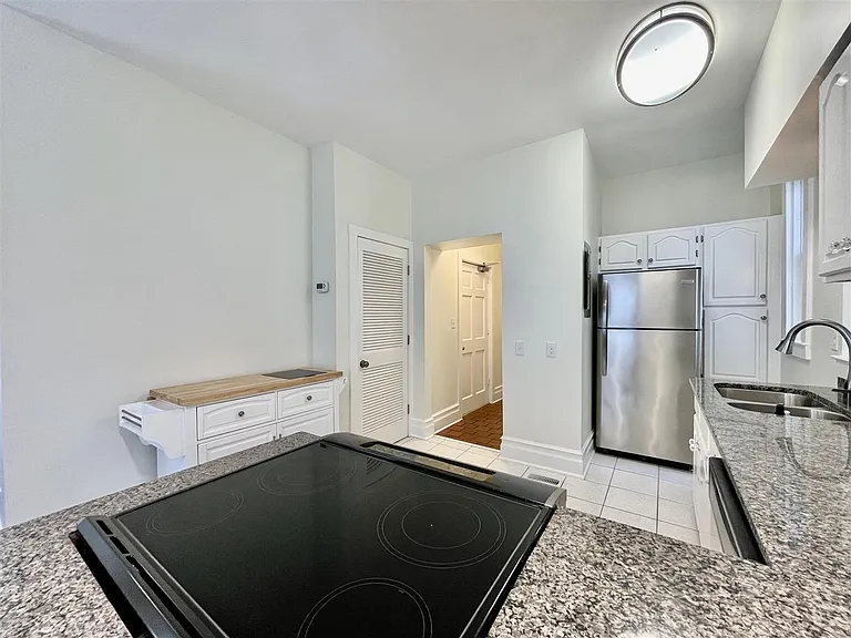 160 Palmetto Rd #3 — Photo 10