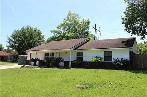 2nd image of 574 Shannon Dr