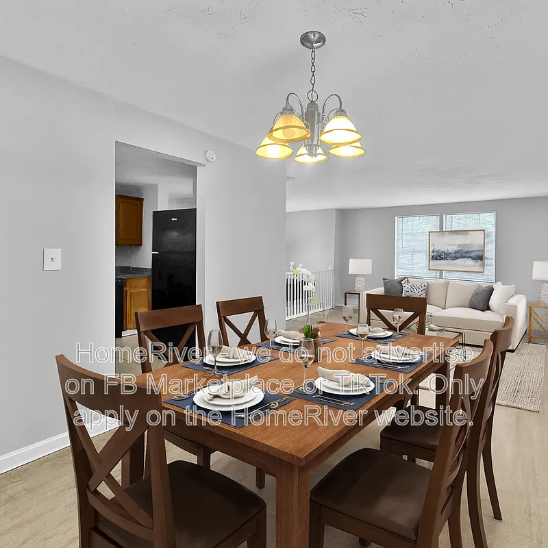4 bed, 2.5 bath, 1454 sqft, $1,815 — Photo 3