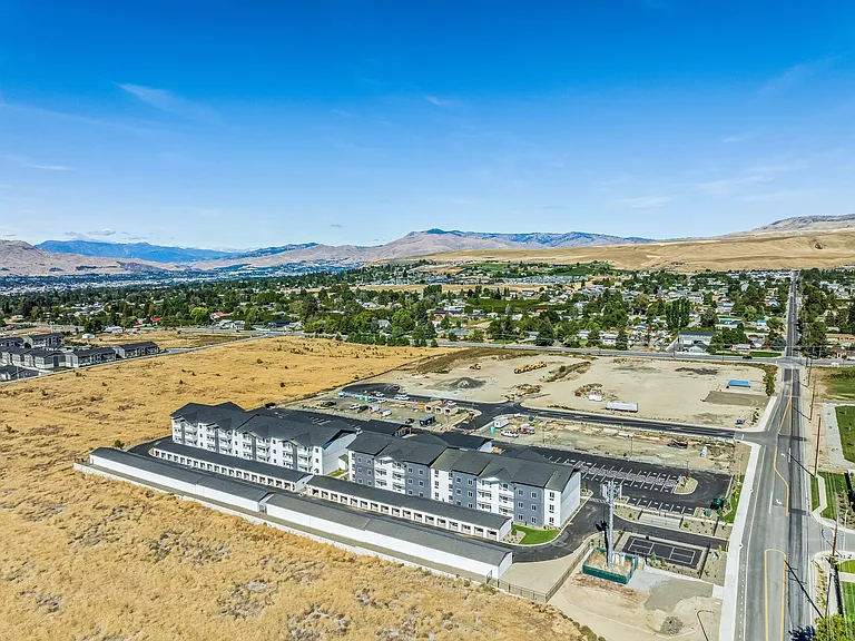 Gateway Apartments — Photo 30