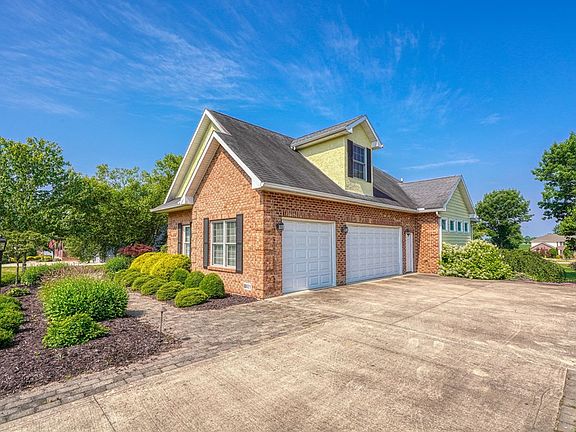 5th image of 209 Yaples Orchard Dr