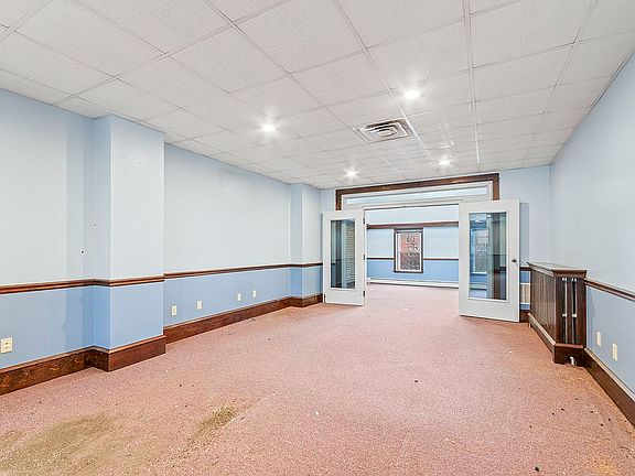 3rd image of 2303 Frankford Ave