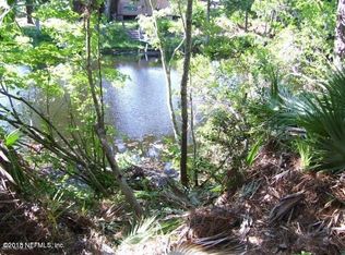 122 Landmark Ave, Satsuma, FL 32189