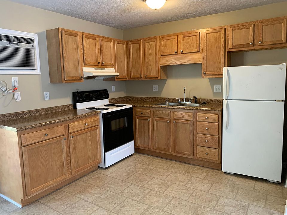 1st image of 504 Westwood Ct