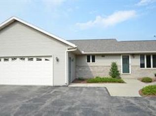 331 N Golf Course Rd, Reedsburg, WI 53959