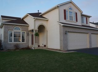 220 Winslow Way, Lake In The Hills, IL 60156