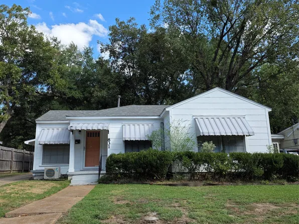 831 18th St SE, Paris, TX 75460