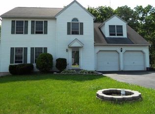 236 Deerfield Way, Pottstown, PA 19464