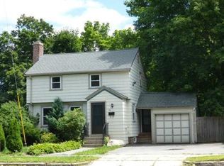 69 Park Ave, Worcester, MA 01605