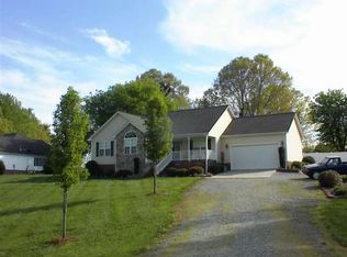 946 Southern High School Rd, Graham, NC 27253