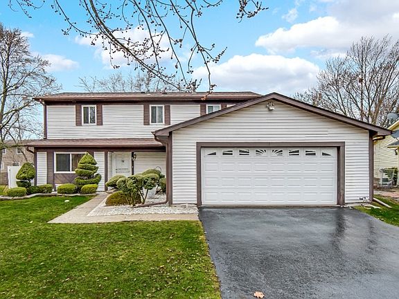 2nd image of 40 Huntingwood Rd