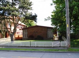 3022 1/2 22nd Ave W, Seattle, WA 98199