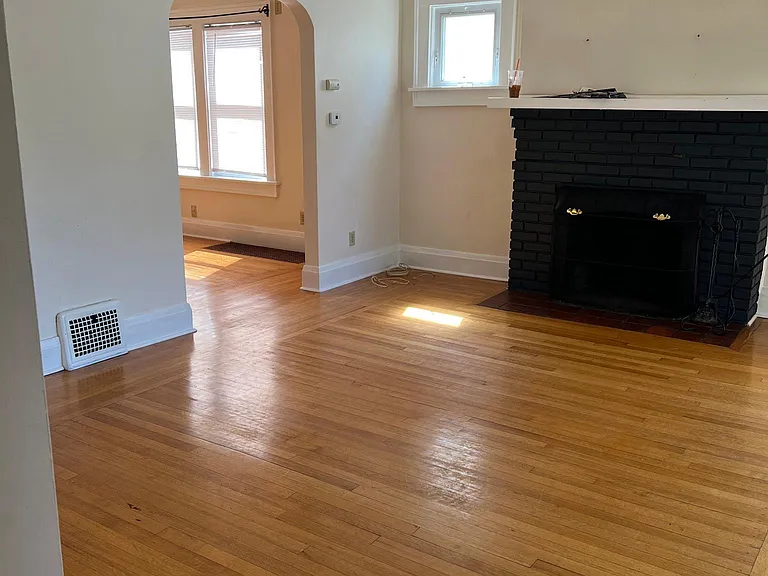 355 Forest Hill Dr #2 — Photo 5