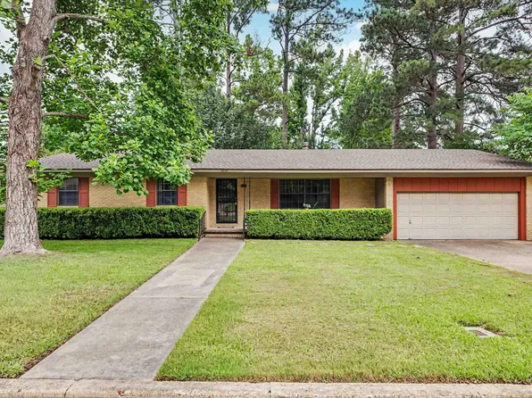 2838 Sylvia St, Arkadelphia, AR 71923