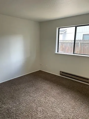 2975 NE Bluebell Ln — Photo 10