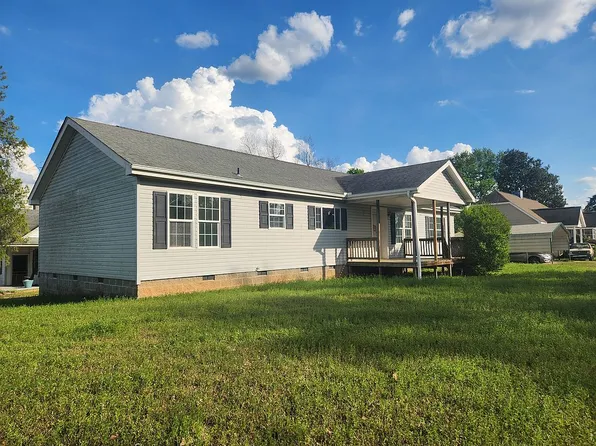 515 Poplar St, Winnsboro, SC 29180