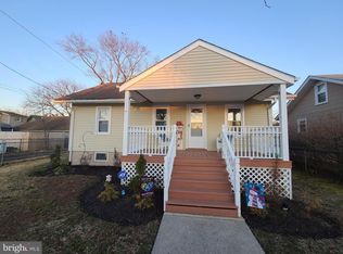 111 S 8th St, Millville, NJ 08332