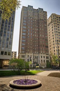 399 W Fullerton Pkwy #16E, Chicago, IL, 60614
