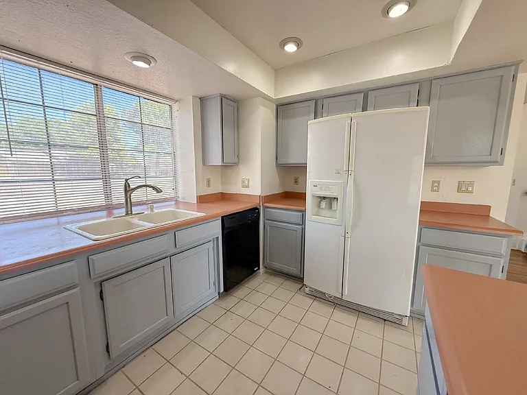 18183 N 58th Ln — Photo 10