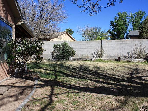 5th image of 9913 Blanda Ct NW
