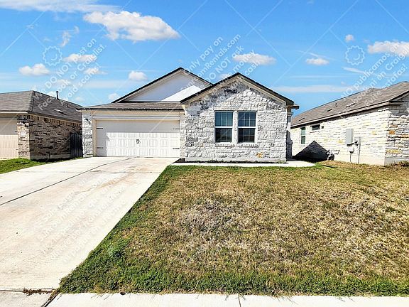 3rd image of 325 Arnage Dr