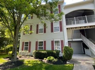 215 Rosebay Ct UNIT 215, Riverside, NJ 08075