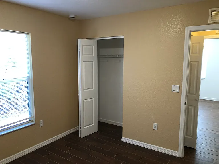9068 Tunis Ave — Photo 21