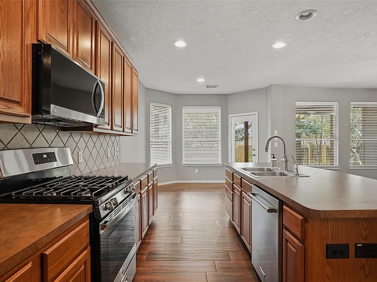 70 N Spinning Wheel Cir — Photo 7