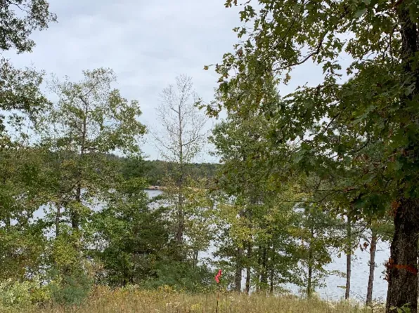 2 Cedar Point Rd, Double Springs, AL 35553