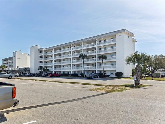 2nd image of 400 Plantation Rd #4315