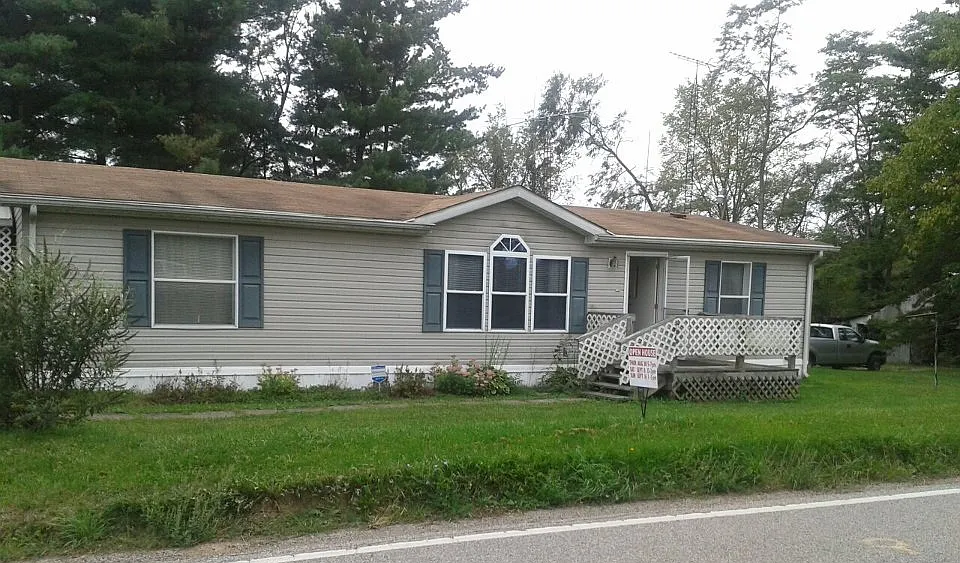 2607 State Route 555 NW
