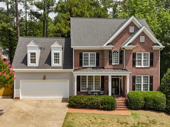 4004 Heathgate Ln, Raleigh, NC 27613