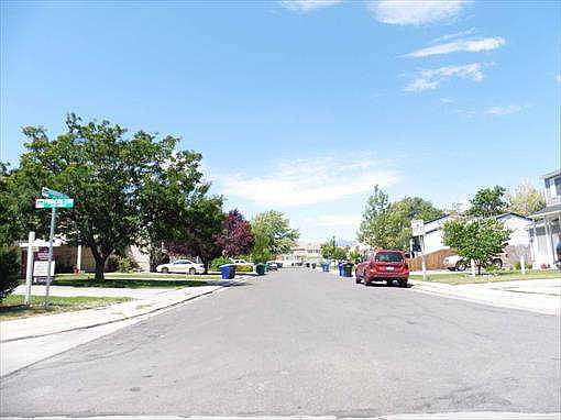 4th image of 1530 W Ponderosa Ln