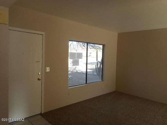5th image of 8814 E Arbor St