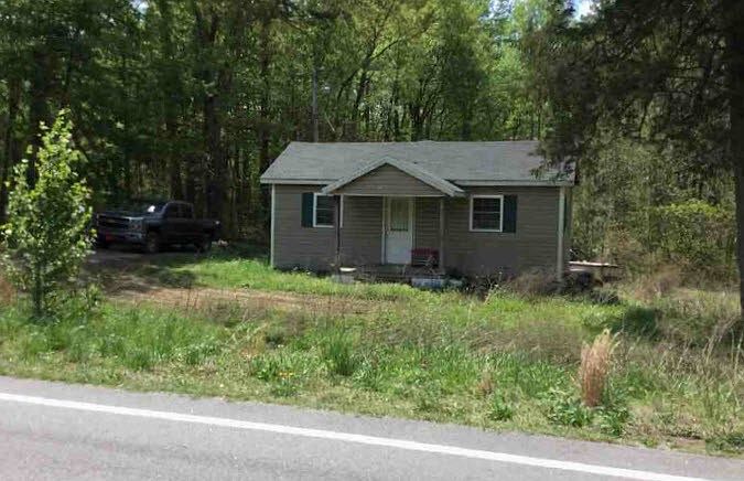 2nd image of 1885 Highway 161