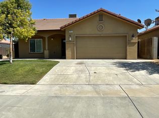 1913 Eagle Dr, Madera, CA