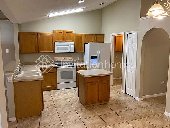 5th image of 1709 Morven Ct