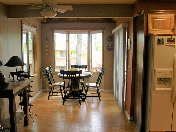 5th image of 1409 Heathers Cove Cir