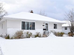 1588 Mallard Dr, Mayfield Heights, OH 44124