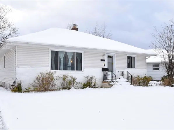 1588 Mallard Dr, Mayfield Heights, OH 44124