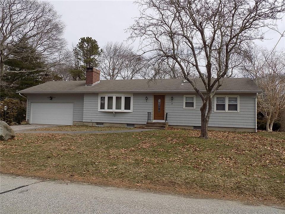 1st image of 31 Lakeside Dr