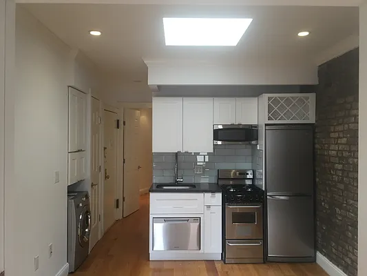 Rented by Westminster Management | media 30