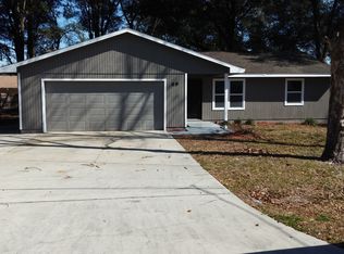 69 Almond Pass Dr, Ocala, FL 34472