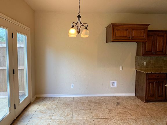 4th image of 1212 Cheryl St #A-b