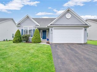 26 Grand Blvd, Ellington, CT 06029